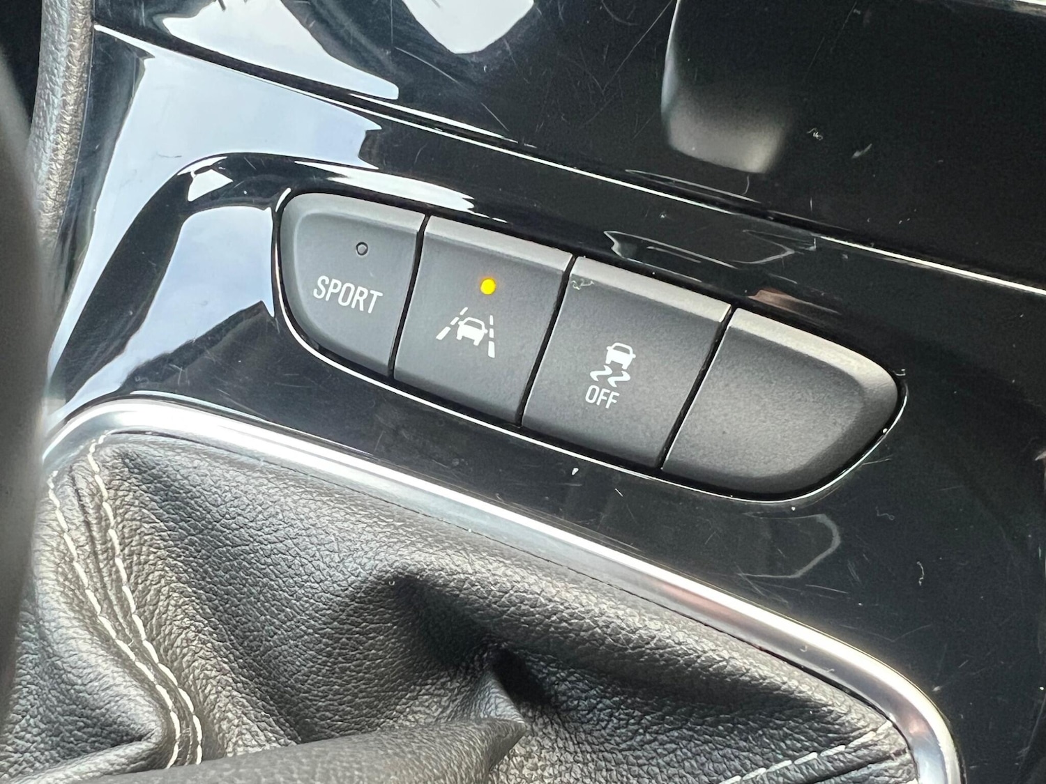 Used Vauxhall Astra 2018 for sale - 77439825: Photo 27