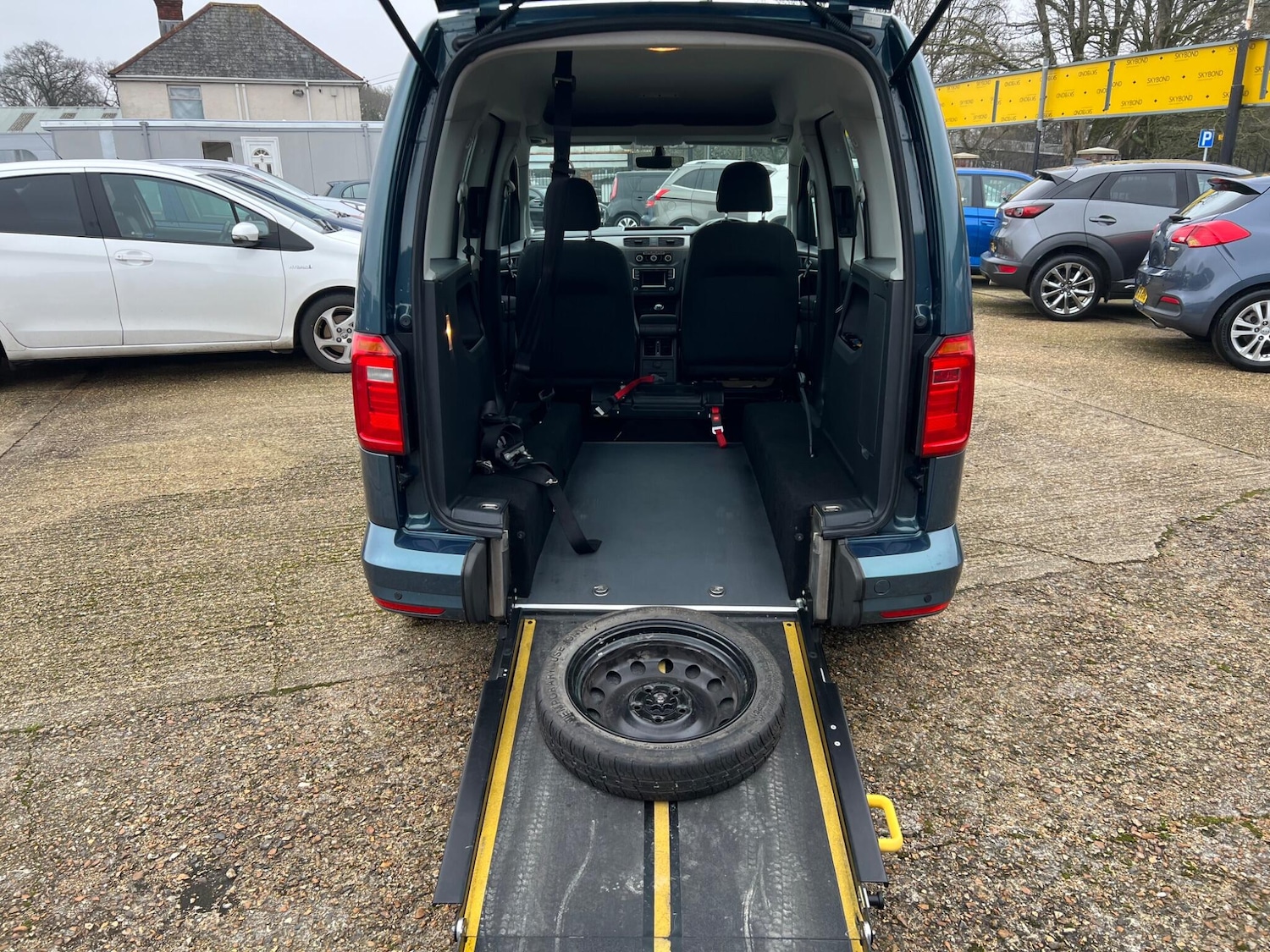 Used Volkswagen Caddy Life 2016 for sale - 77376634: Photo 12