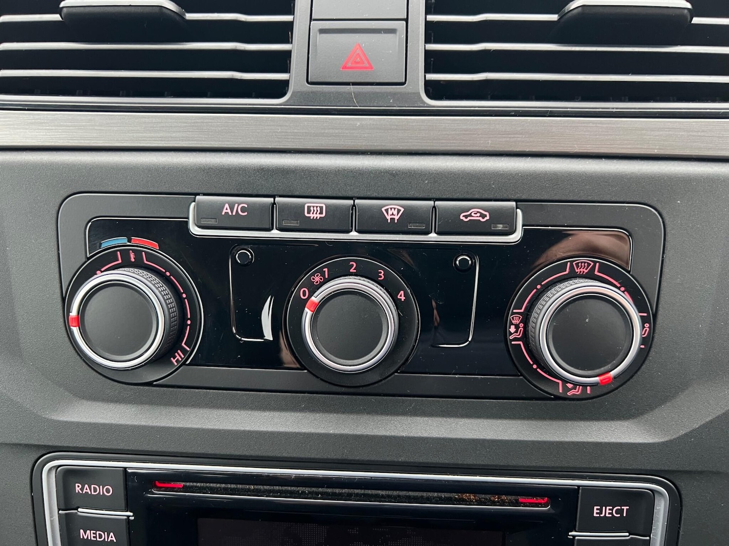 Used Volkswagen Caddy Life 2016 for sale - 77376634: Photo 23