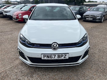 Used Volkswagen Golf 2017 for sale - 79387983: Photo