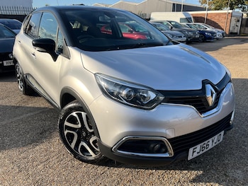 Used Renault Captur 2016 for sale - 76109675: Photo