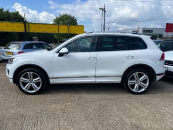 Used Volkswagen Touareg 2017 for sale - 74751368: Photo