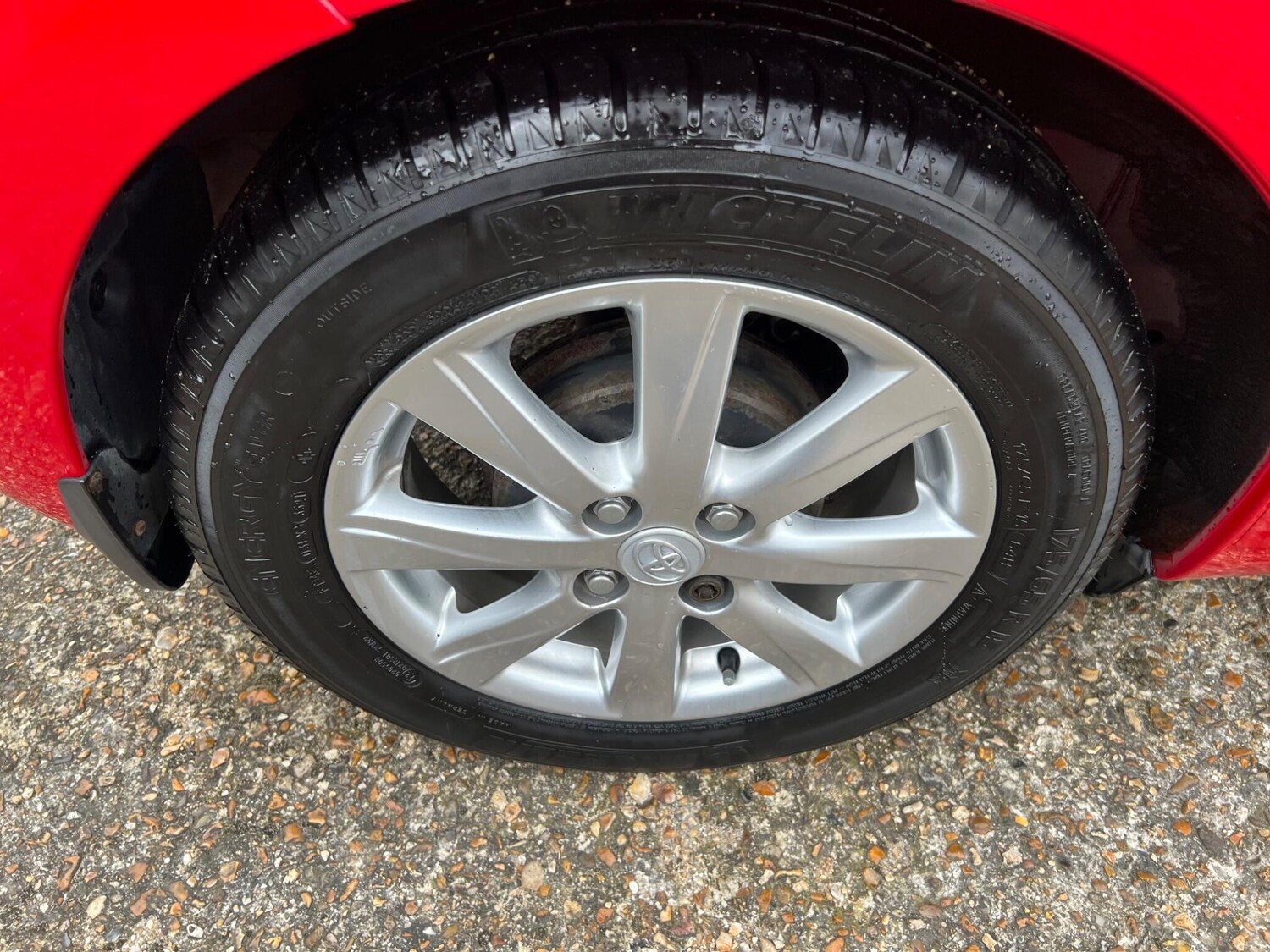 Used Toyota Yaris for sale - 77909752: Photo 11