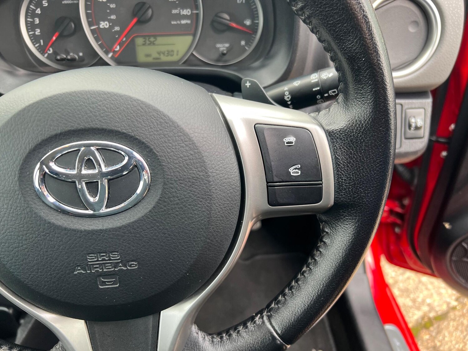 Used Toyota Yaris for sale - 77909752: Photo 17
