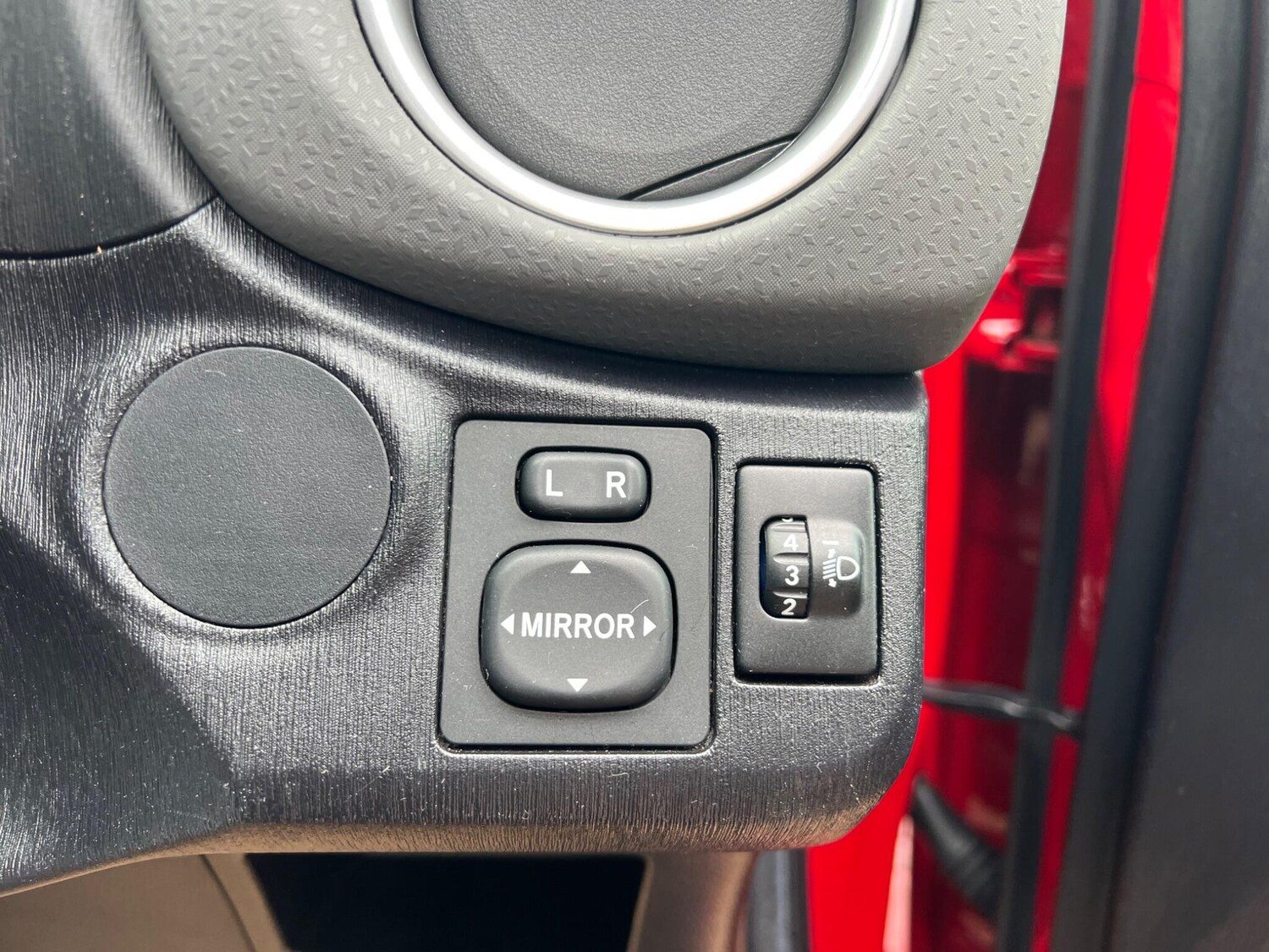 Used Toyota Yaris for sale - 77909752: Photo 27