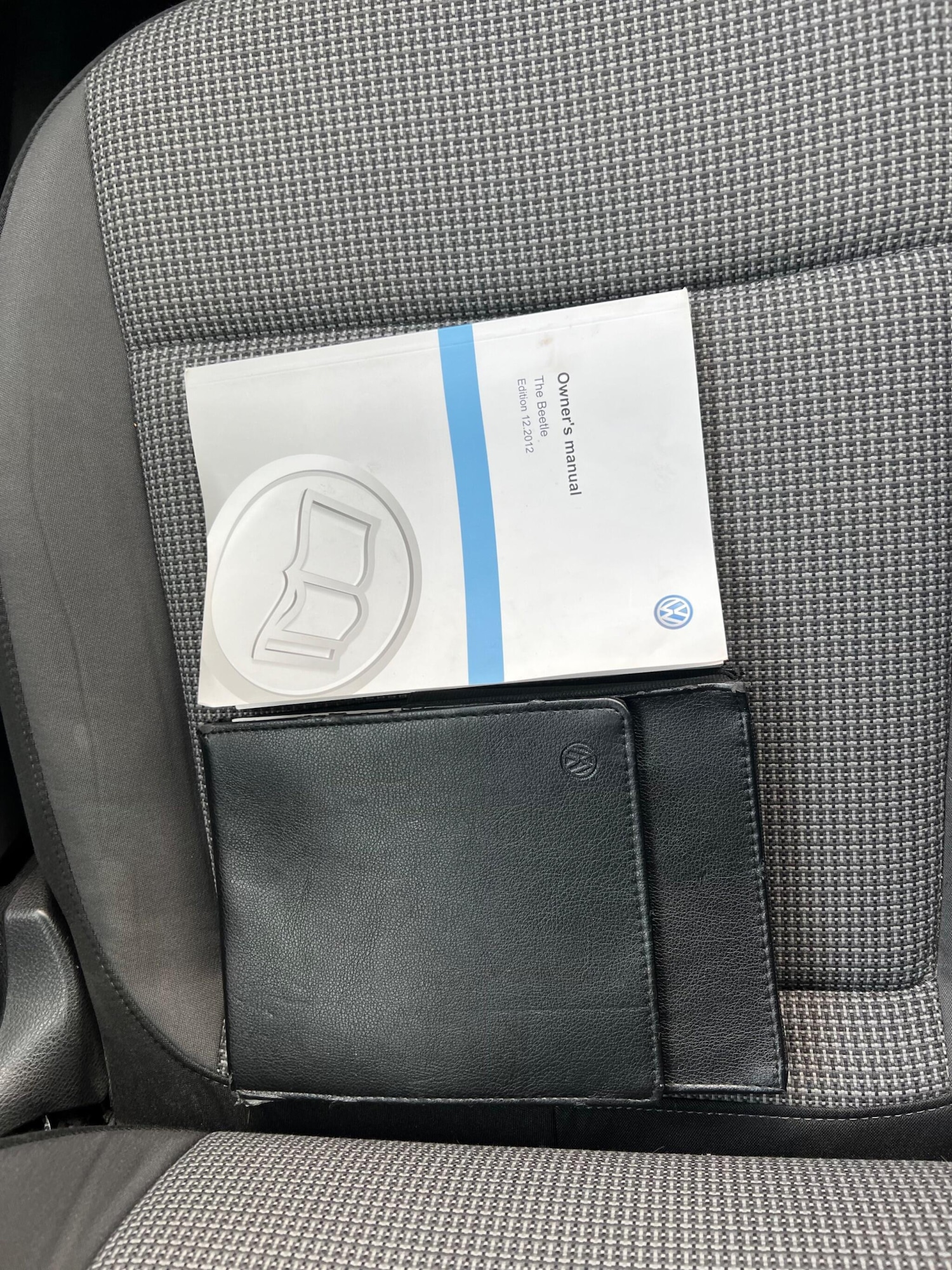 Used Volkswagen Beetle 2013 for sale - 77537858: Photo 28