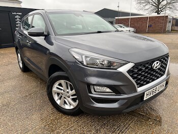 Hyundai TUCSON feature image