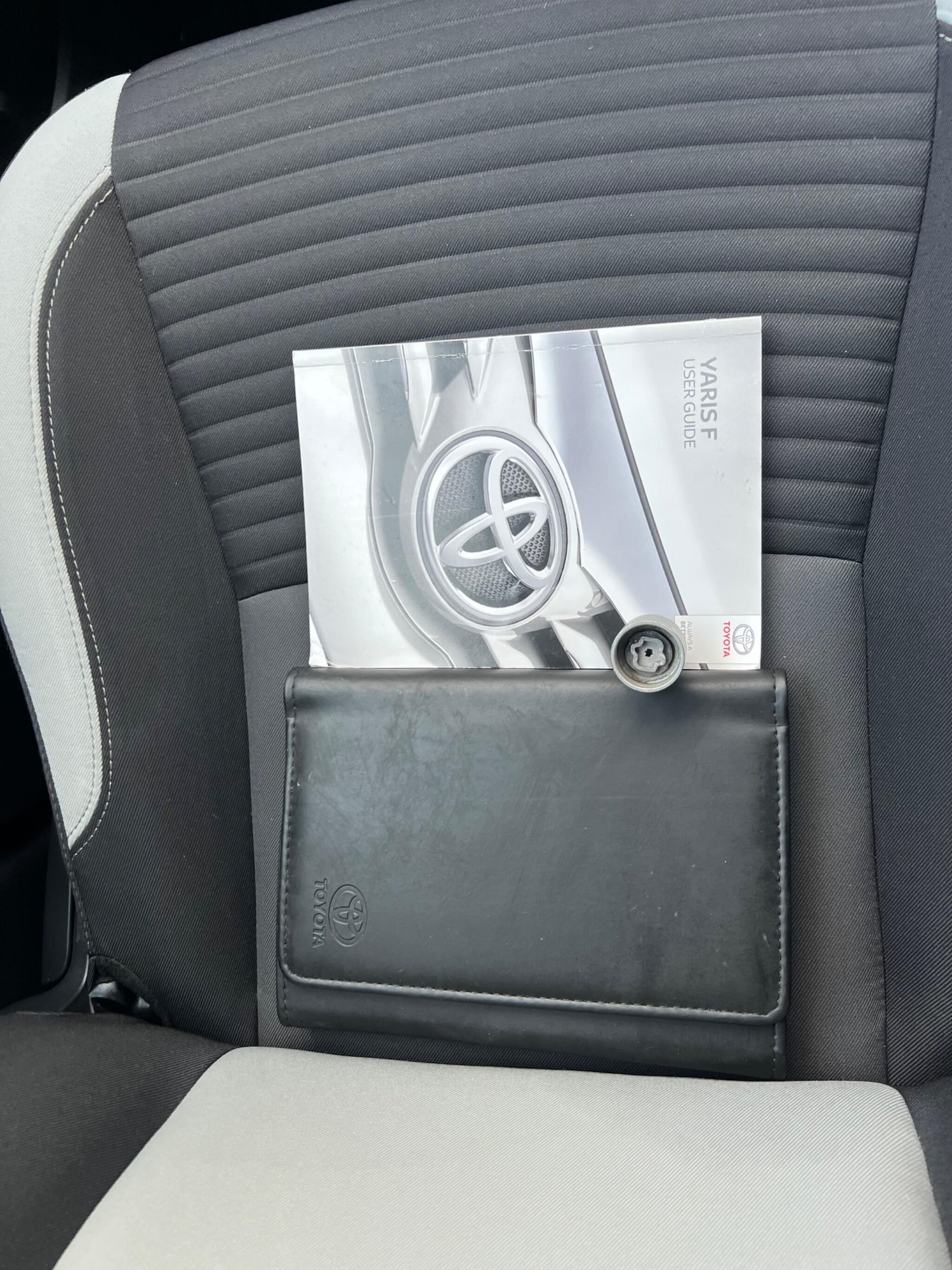 Used Toyota Yaris 2016 for sale - 77537899: Photo 28