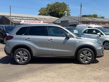 Used Suzuki Vitara 2023 for sale - 79387321: Photo