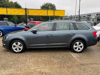 Used Skoda Octavia 2019 for sale - 76041770: Photo
