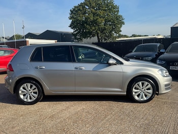Used Volkswagen Golf 2014 for sale - 79540682: Photo