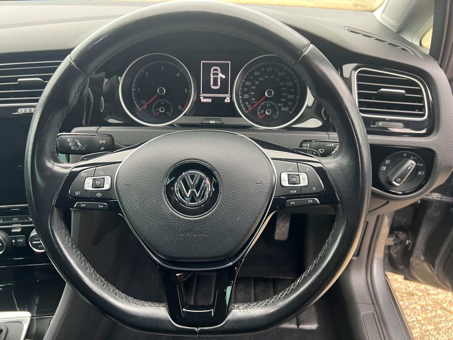 Used Volkswagen Golf 2020 for sale - 77411957: Photo 14