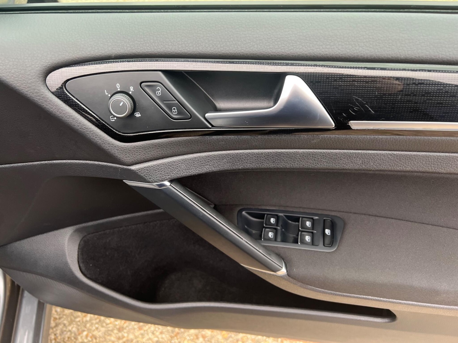 Used Volkswagen Golf 2020 for sale - 77411957: Photo 32