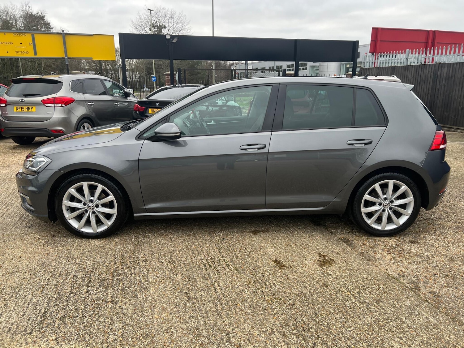 Used Volkswagen Golf 2020 for sale - 77411957: Photo 4