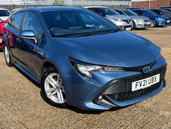 2021 (21) - 1.8 VVT-h Icon Tech Touring Sports CVT Euro 6 (s/s) 5dr