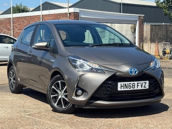 Used Toyota Yaris 2018 for sale - 79387739: Photo