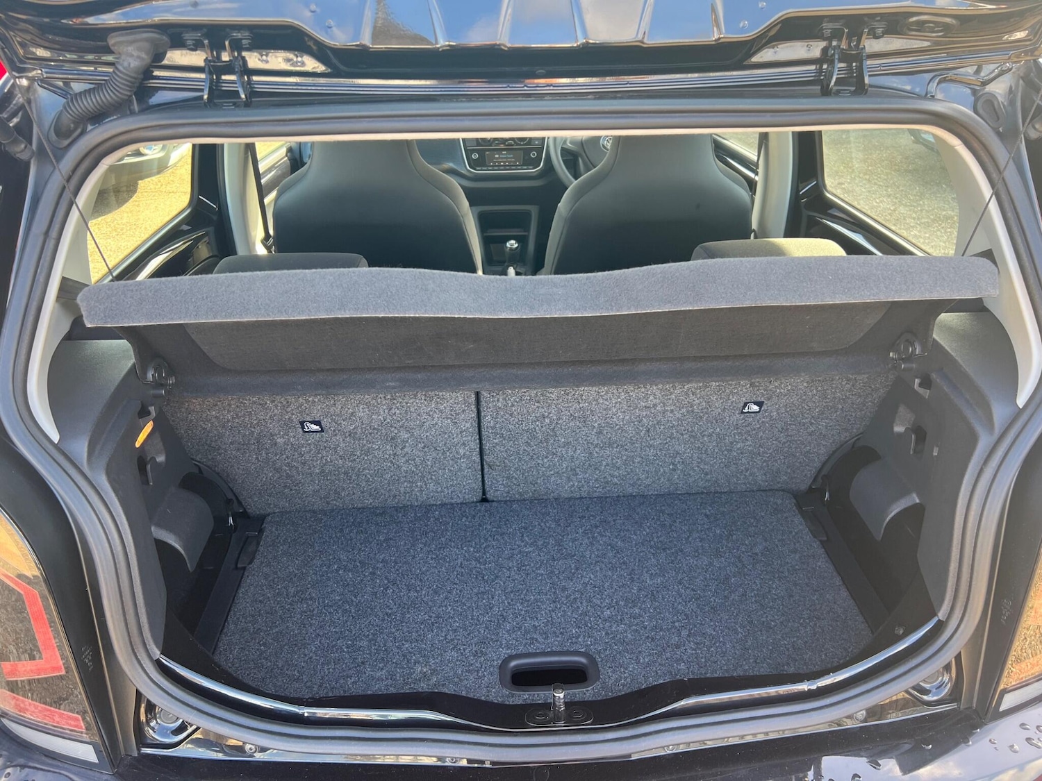 Used Volkswagen up! 2018 for sale - 76389272: Photo 10