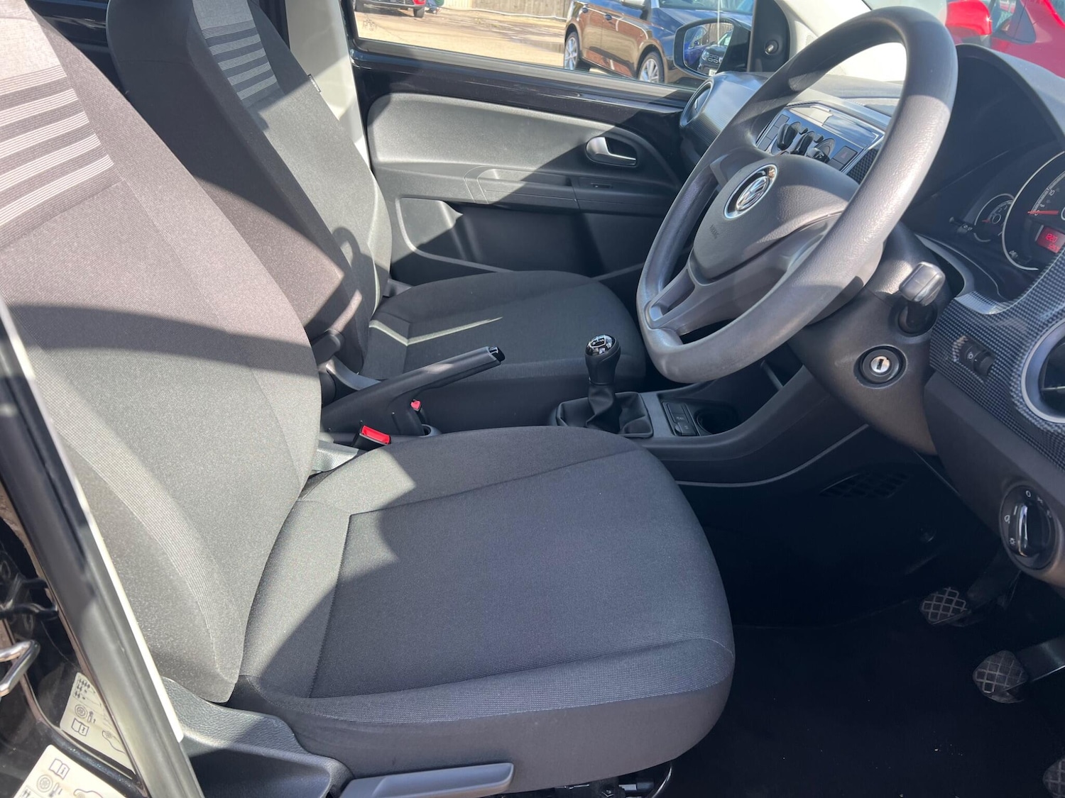 Used Volkswagen up! 2018 for sale - 76389272: Photo 13