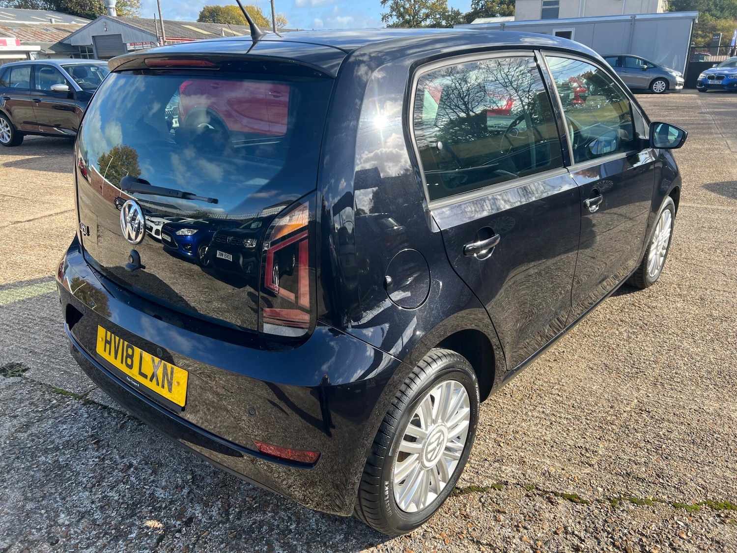 Used Volkswagen up! 2018 for sale - 76389272: Photo 7