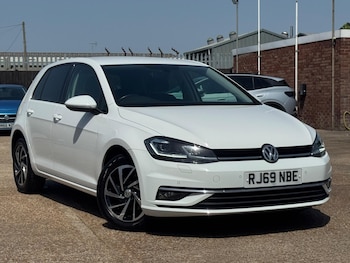 Used Volkswagen Golf 2020 for sale - 79337197: Photo