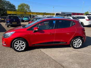 Used Renault Clio 2017 for sale - 78517210: Photo