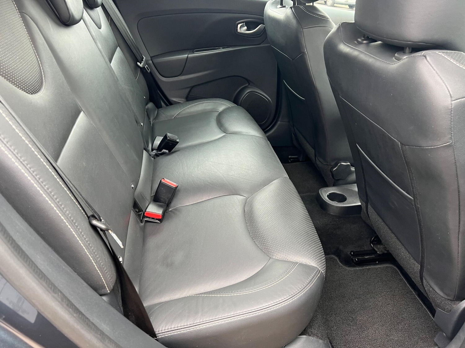 Used Renault Clio 2017 for sale - 76993077: Photo 14