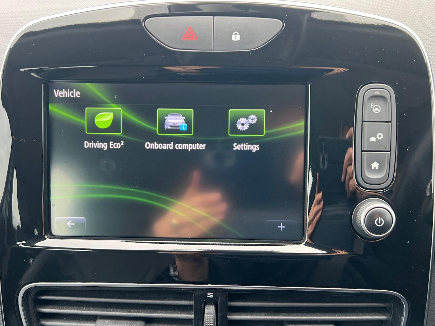 Used Renault Clio 2017 for sale - 76993077: Photo 26