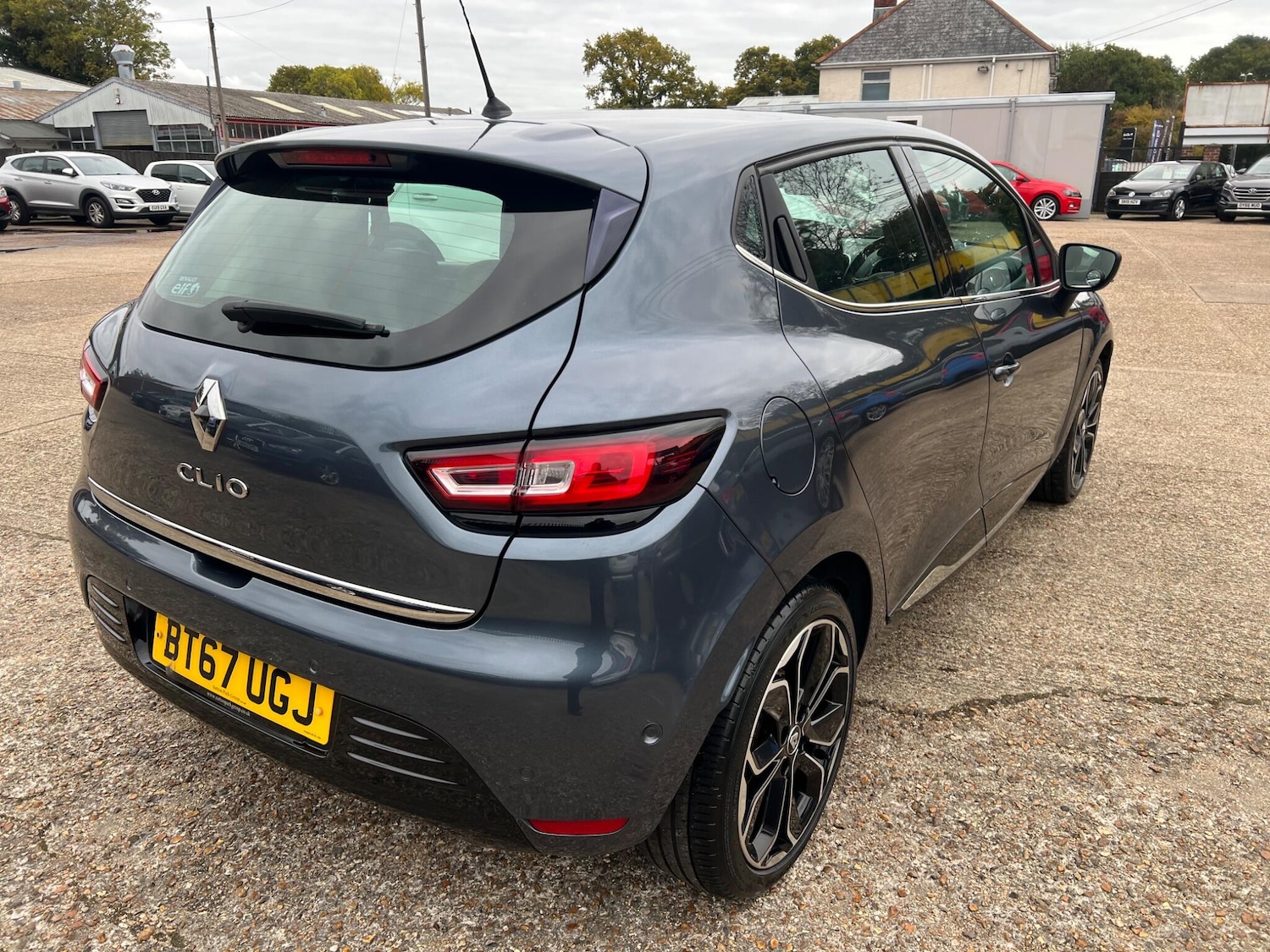 Used Renault Clio 2017 for sale - 76993077: Photo 7