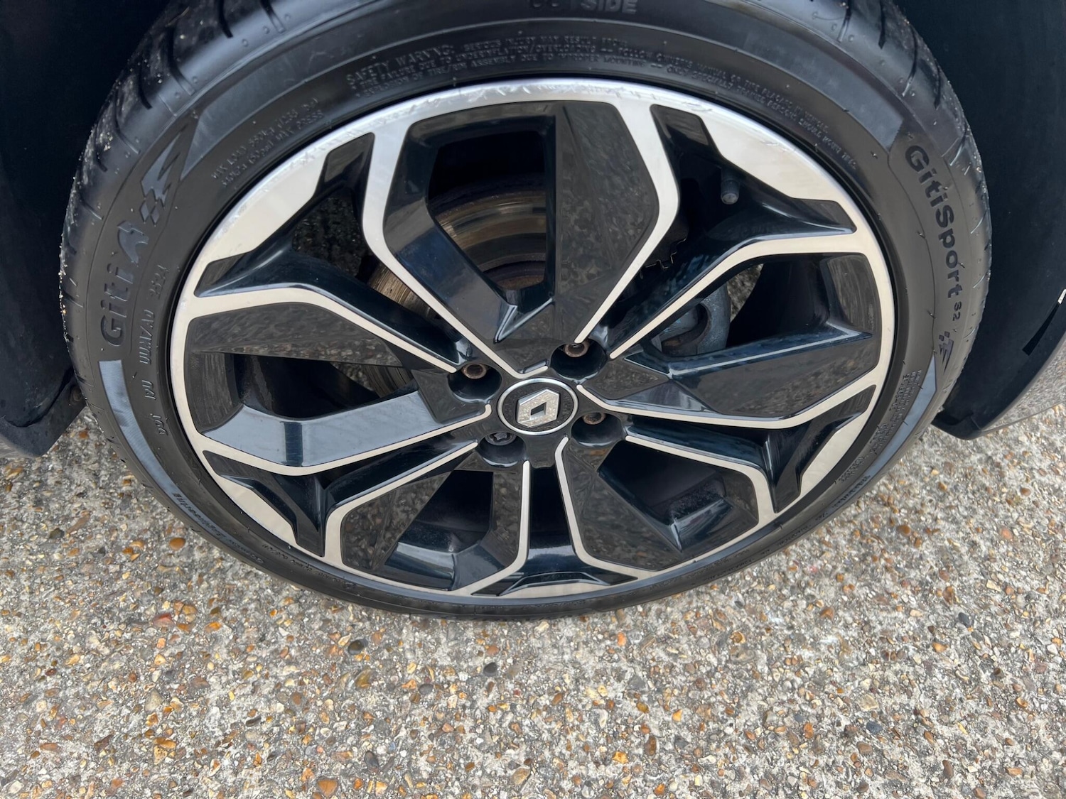 Used Renault Clio 2017 for sale - 76993077: Photo 9