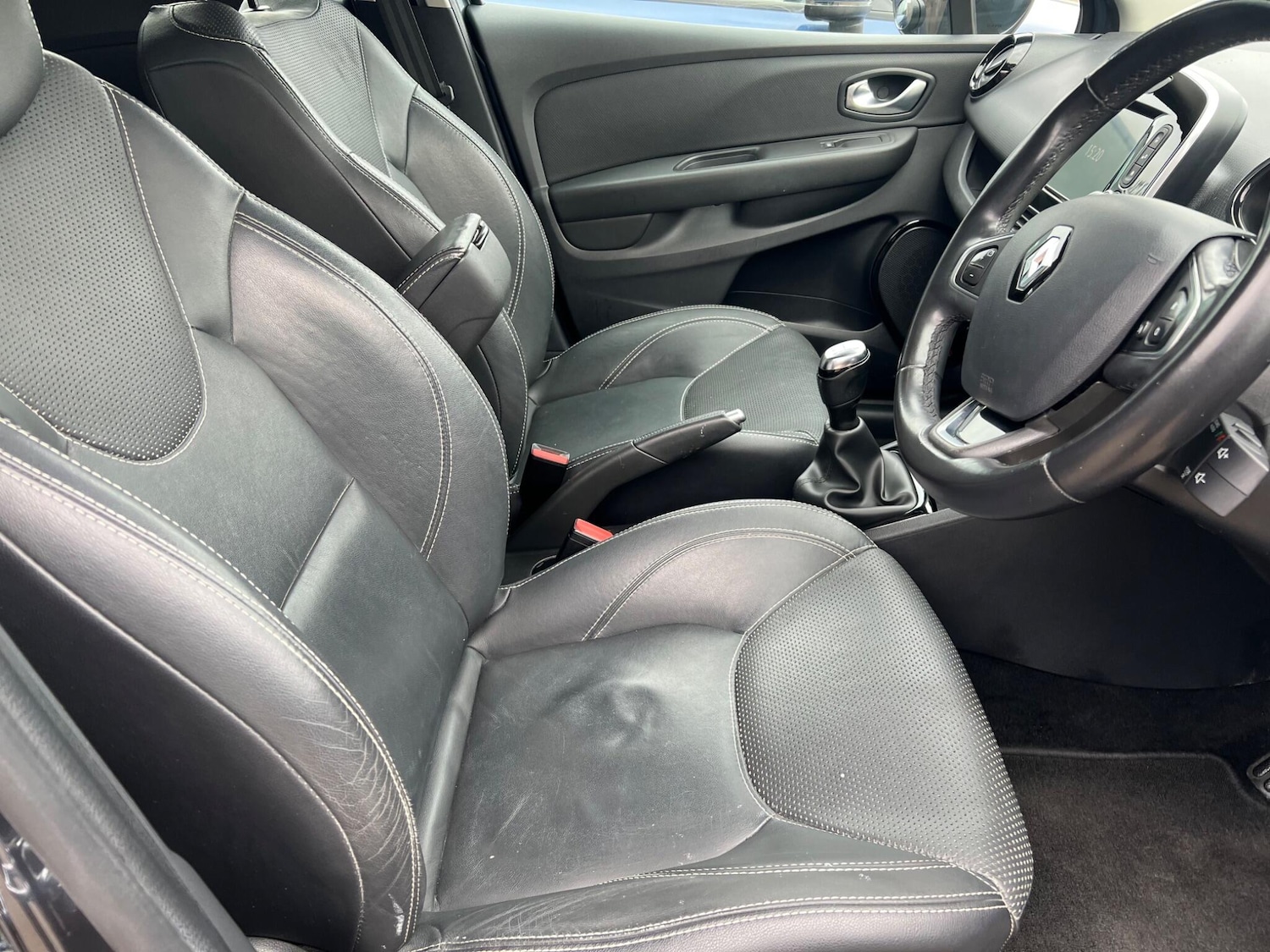 Used Renault Clio 2017 for sale - 76512254: Photo 13