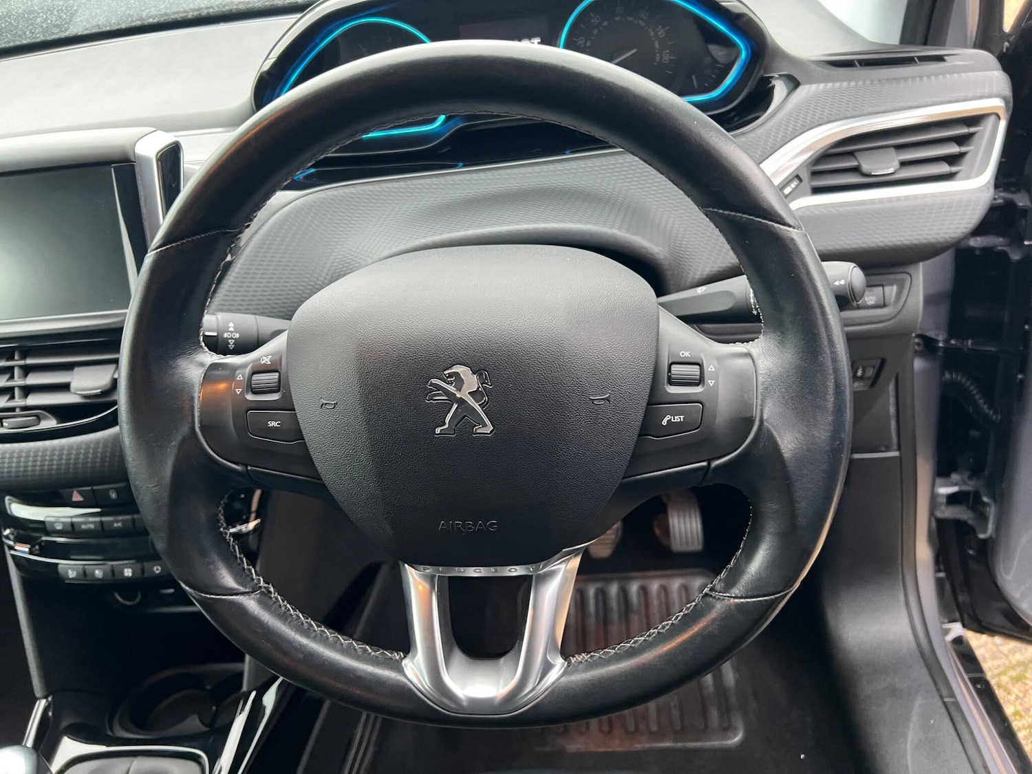 Used Peugeot 2008 for sale - 77439805: Photo 15