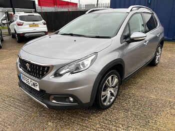 Used Peugeot 2008 2016 for sale - 77439805: Photo