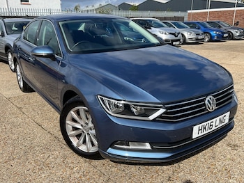 Used Volkswagen Passat 2016 for sale - 76042123: Photo