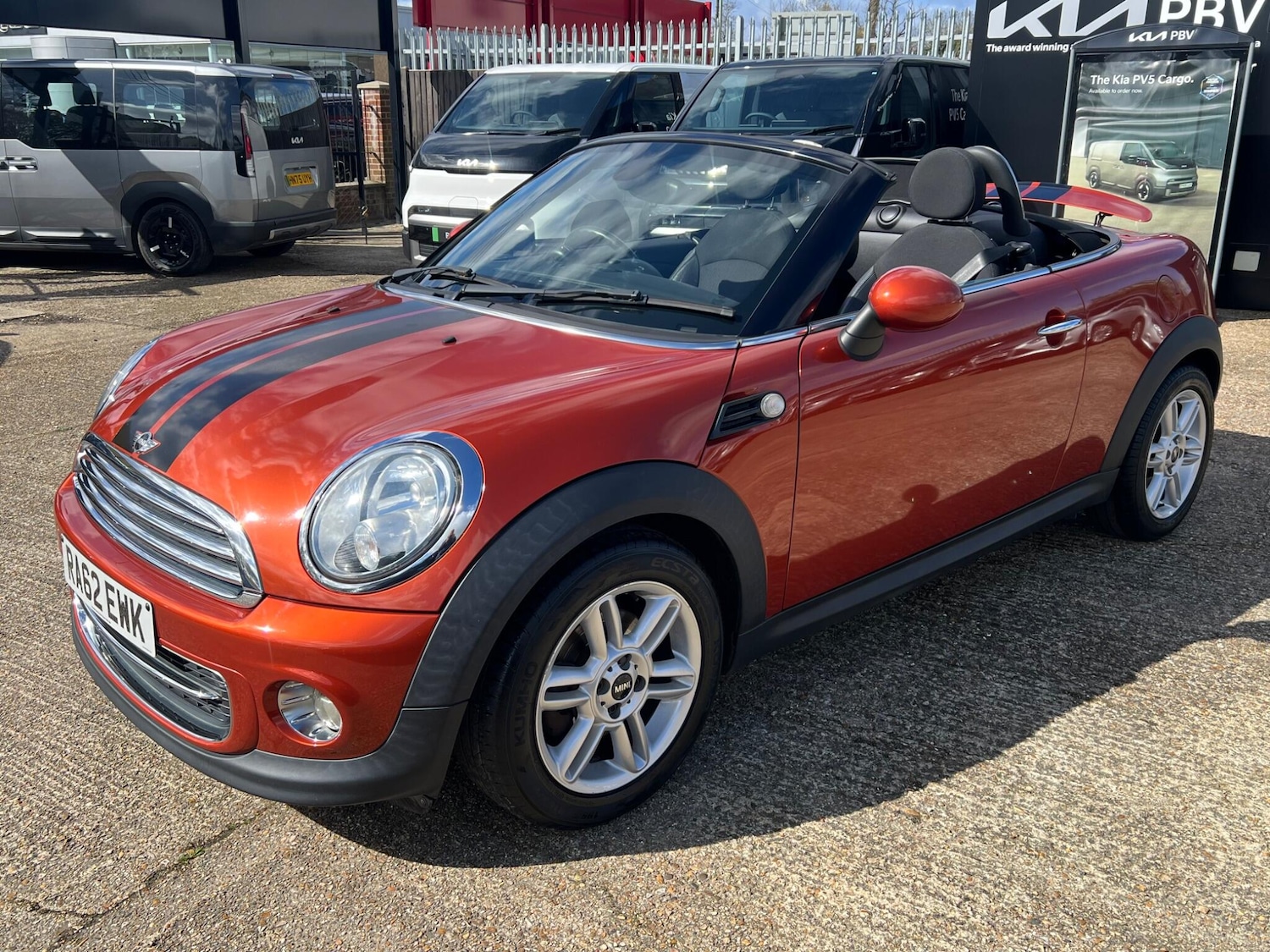 Used MINI Roadster 2012 for sale - 78019512: Photo 3