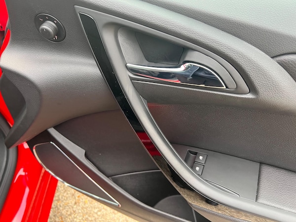 Used Vauxhall Astra GTC 2017 for sale - 76306977: Photo 13