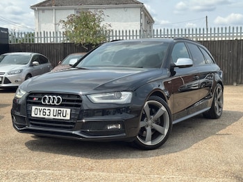 Used Audi A4 2013 for sale - 79279311: Photo