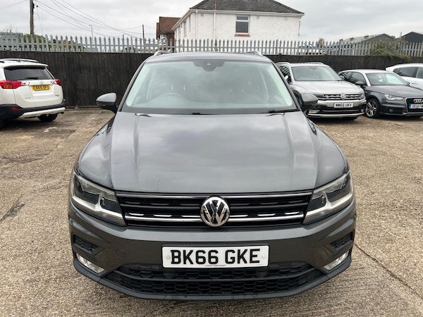 Used Volkswagen Tiguan 2016 for sale - 76314540: Photo 2