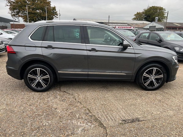 Used Volkswagen Tiguan 2016 for sale - 76314540: Photo 8