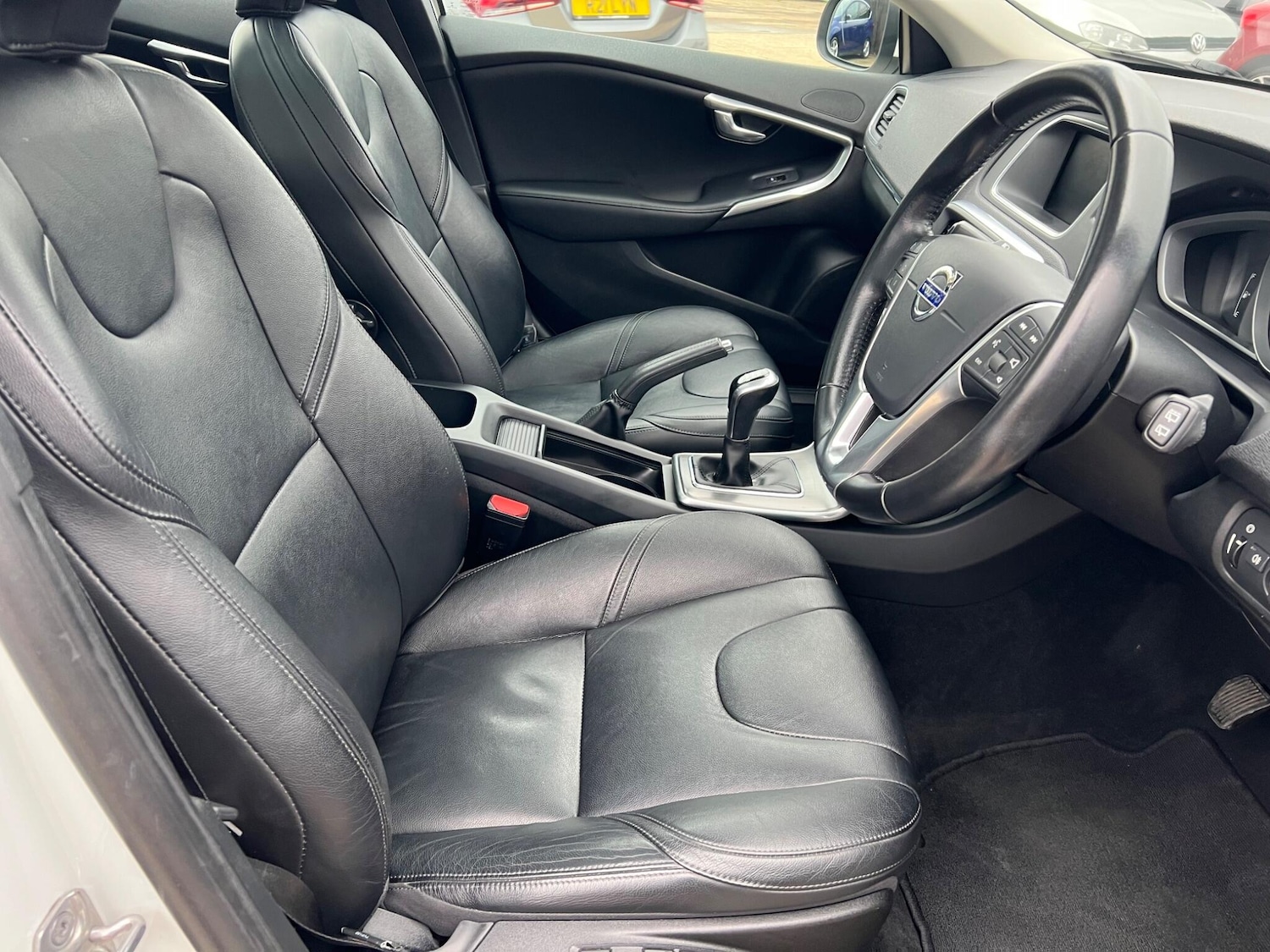 Used Volvo V40 2016 for sale - 76409011: Photo 13