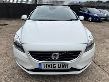 Used Volvo V40 2016 for sale - 76409011: Photo
