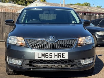 Used Skoda Rapid 2015 for sale - 79533327: Photo