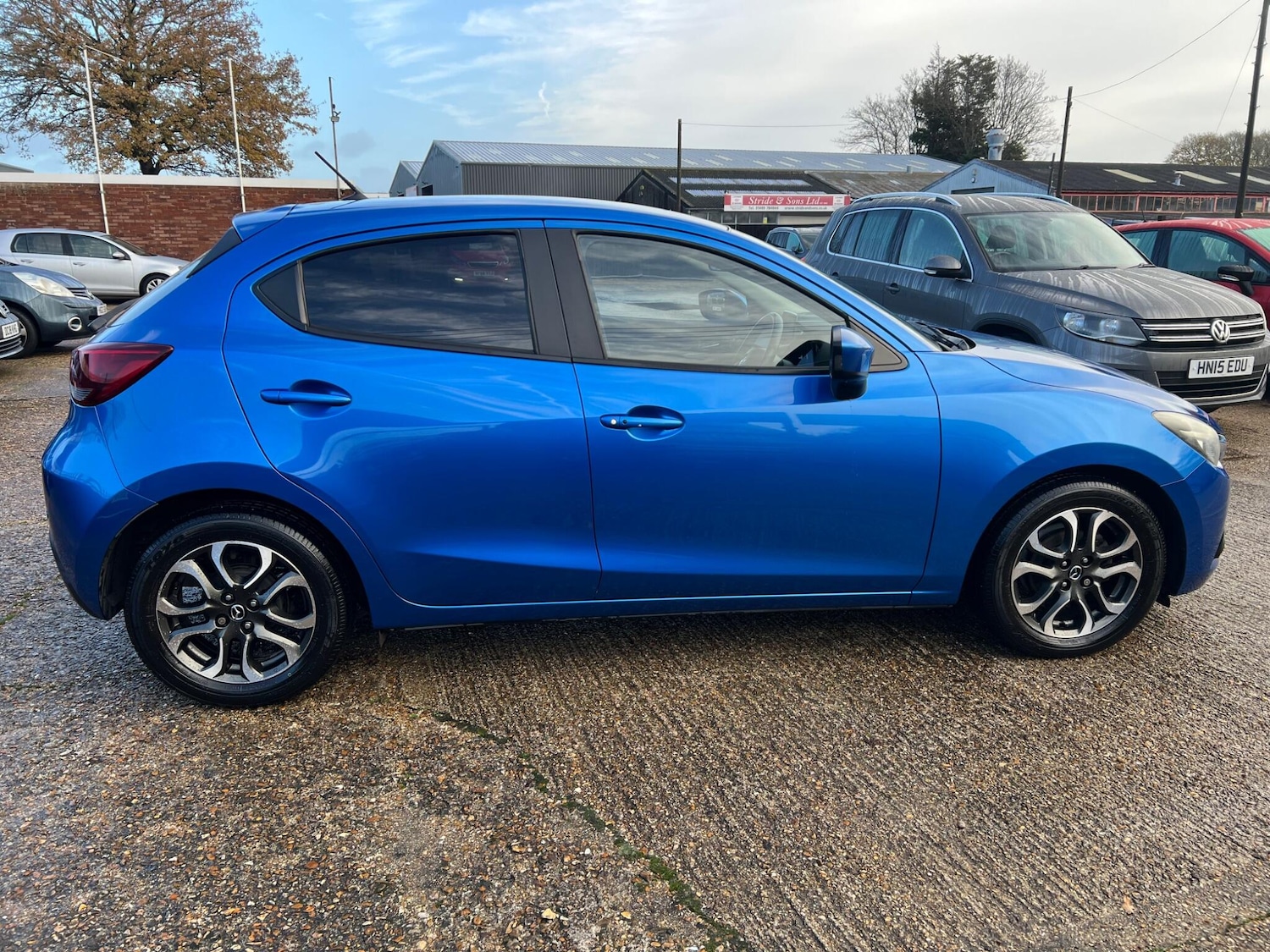 Used Mazda Mazda2 2016 for sale - 76832828: Photo 13
