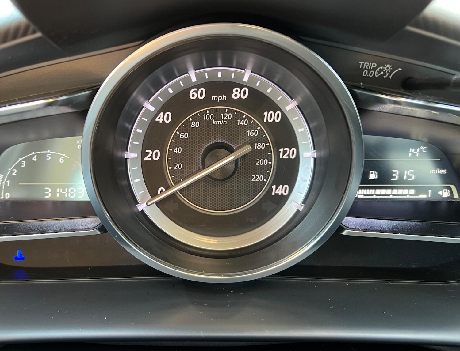 Used Mazda Mazda2 2016 for sale - 76832828: Photo 20