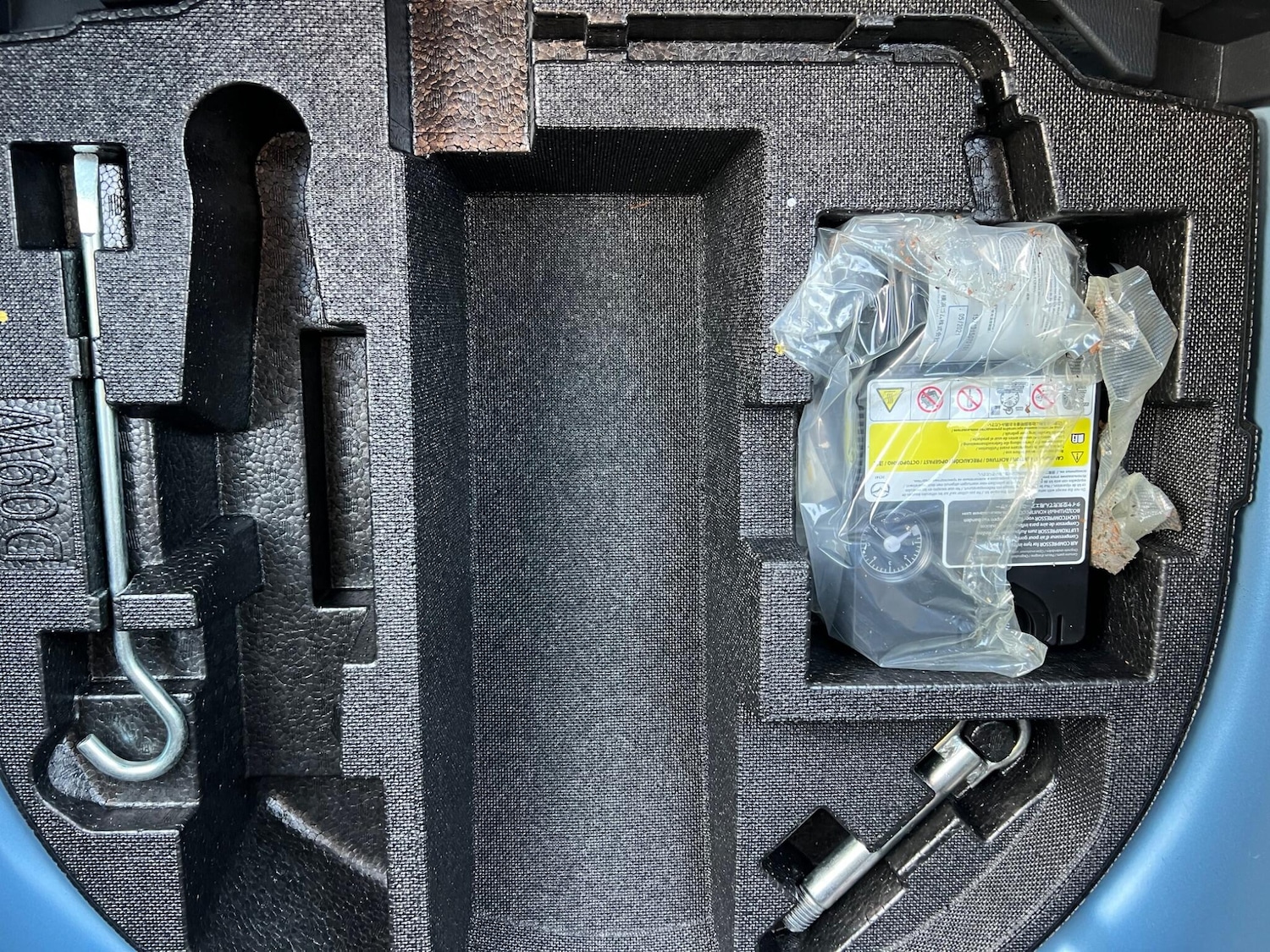 Used Mazda Mazda2 2016 for sale - 76832828: Photo 7