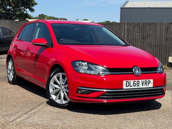 Used Volkswagen Golf 2018 for sale - 79496966: Photo