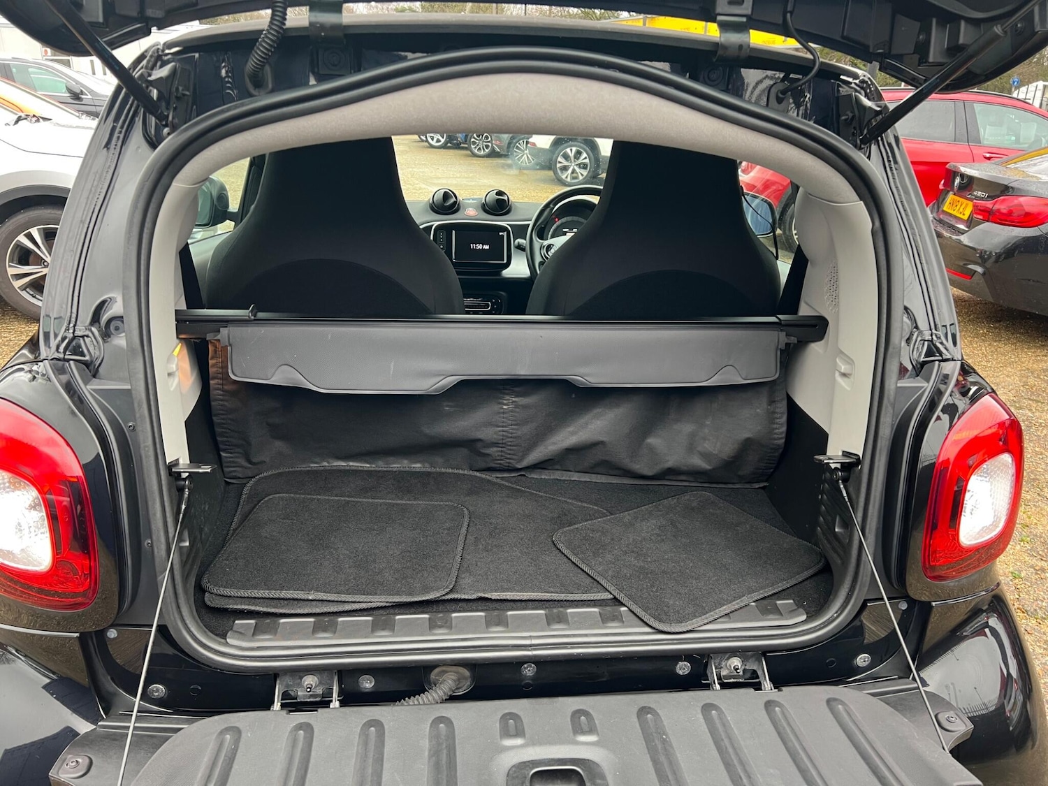 Used smart fortwo 2017 for sale - 77411060: Photo 12