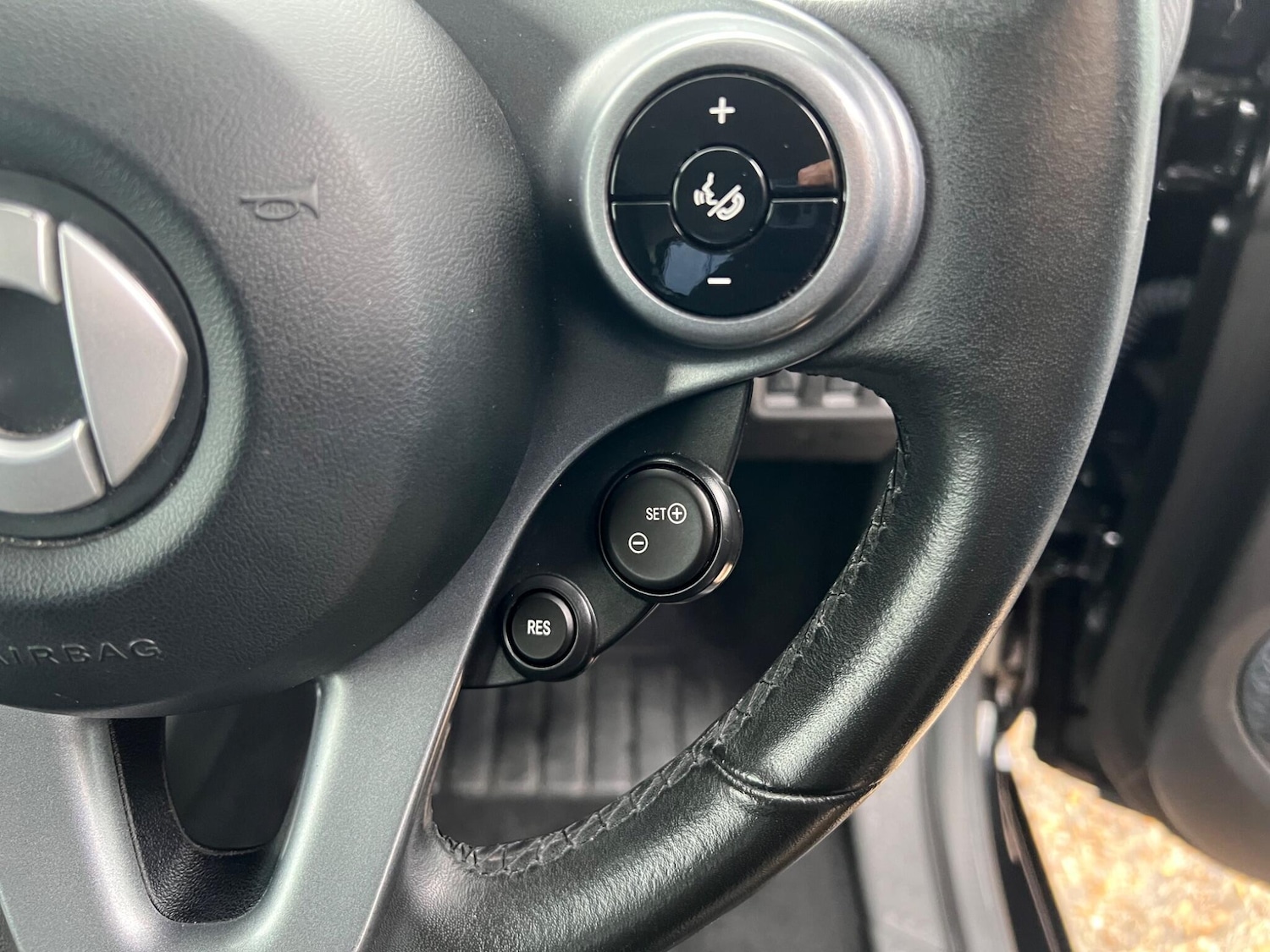 Used smart fortwo 2017 for sale - 77411060: Photo 17