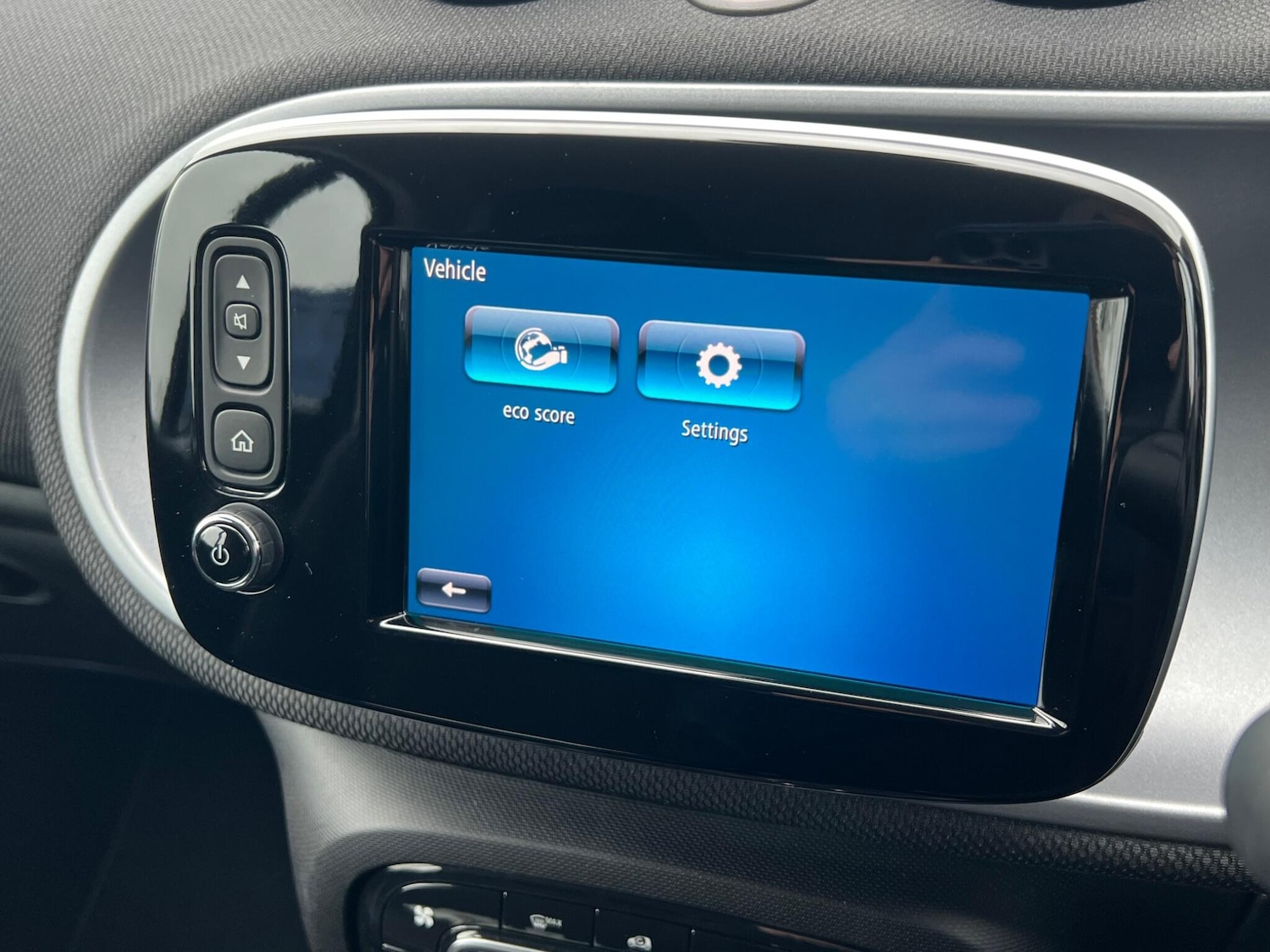 Used smart fortwo 2017 for sale - 77411060: Photo 23