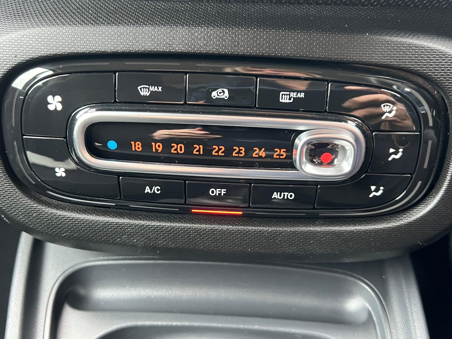 Used smart fortwo 2017 for sale - 77411060: Photo 27