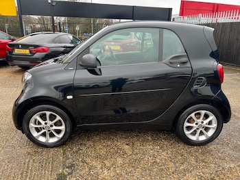 Used smart fortwo 2017 for sale - 77411060: Photo